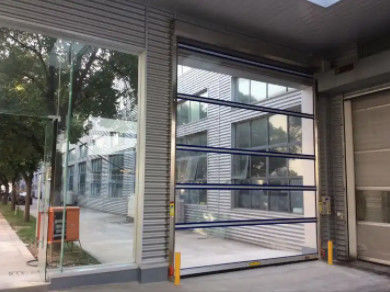 porta transparente da garagem 220/230V, estrutura firme das portas de alumínio modernas da garagem