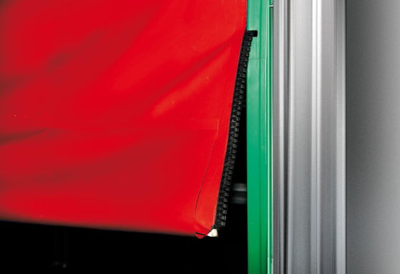 Porta de fecho rápido de PVC à prova d'água Alta velocidade 35 a 65 graus Celsius China Oficina limpa Tecidos de PVC porta de rolamento rápido