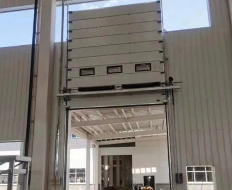 Espuma de poliuretano high-density secional isolada industrial das portas 40-45m3/Kg