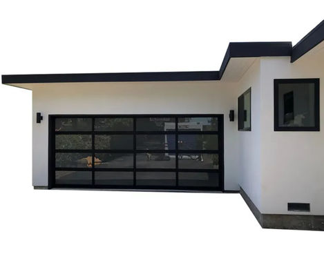 Isolamento acústico Porta seccional de alumínio Casa moderna Vila Garagem de vidro