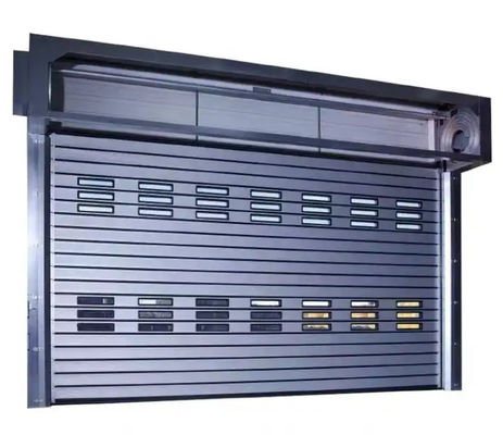 Porta espiral de liga de alumínio de design moderno controlada por PLC 0,8m/s Velocidade de abertura e fechamento 0,75KW Potência do motor