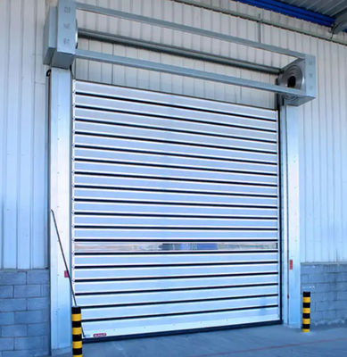 Porta em espiral motorizada de alta velocidade com sensor fotoelétrico 0,8m/s Velocidade e 220V/50HZ Fornecimento de energia Industrial automática
