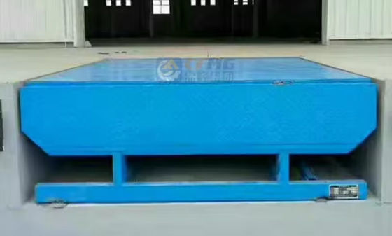 Nivelador de doca de carga de segurança personalizável com controles de botões e cortinas de segurança Logística