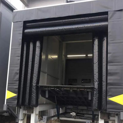 Abrigo de doca inflável retangular resistente ao clima / UV Construção robusta isolamento sonoro inflado ajustável