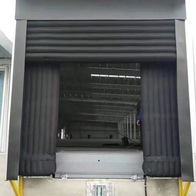 Abrigos de doca de carregamento de cores personalizadas que fornecem proteção contra os elementos do armazém PVC inflável