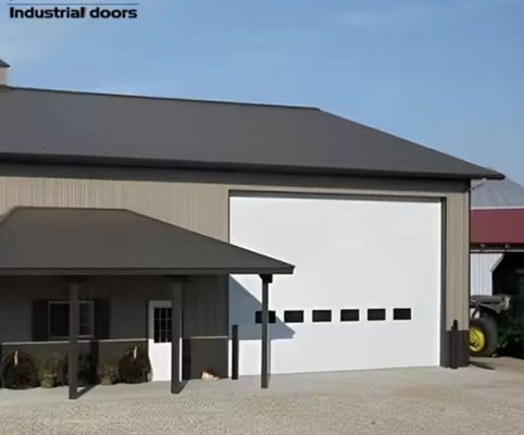 Portas seccionais de aço para redução de ruído com revestimento em pó de acabamento