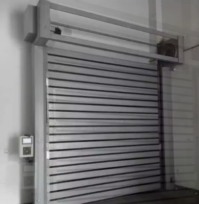 Porta em espiral de sensor fotoelétrico de velocidade -20\u2103~ 50\u2103 Intervalo de temperatura Controle PLC Porta automática de alta velocidade