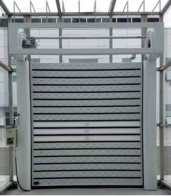 Eficiência Segurança Porta em espiral transparente de alumínio combinado de alta velocidade com sensor fotoelétrico