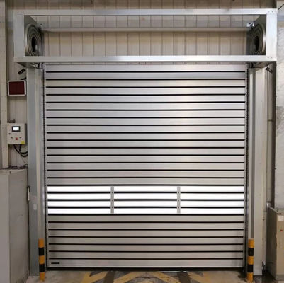 Modern Alumínio Isolado Seccional Porta de Armazém Industrial Garagem Automática de estilo aberto Controle remoto Terminado