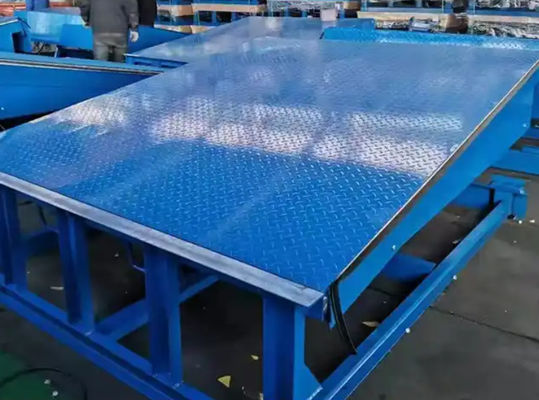 Eletrônico Dock Door Levelers Workshop Automático Dock Plate 25000-40000LBS Design seguro para carregamento seguro