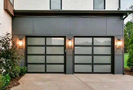 Isolamento acústico estanqueidade à água classe 3 porta de garagem transparente vidro porta de garagem seccional com personalizado como encomenda