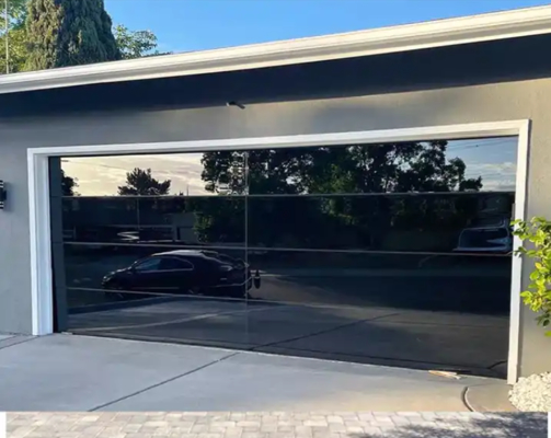 Porta de garagem seccional de alumínio sem moldura de alumínio personalizada automática, alta segurança, classe de estanqueidade à água 3, transparente, porta de garagem seccional de vidro