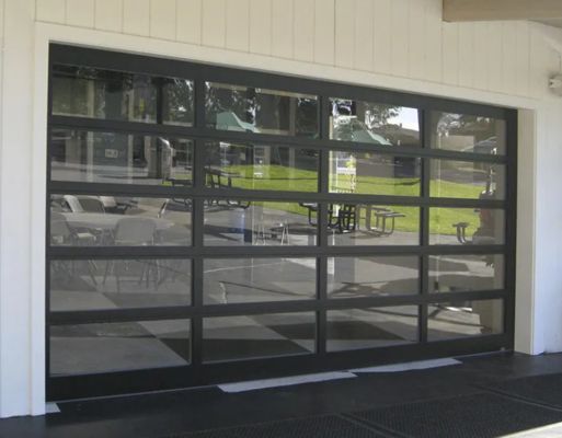 Resistência à água Classe 3 Vidro transparente Porta seccional de garagem Estilo de porta seccional de abertura manual ou automática
