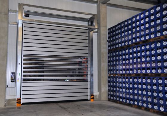 Porta Espiral Automática de Alta Velocidade Segurança Eficiência Vida Útil 5 Milhões de Vezes Painel Isolado de Liga de Alumínio Elétrico para Industrial