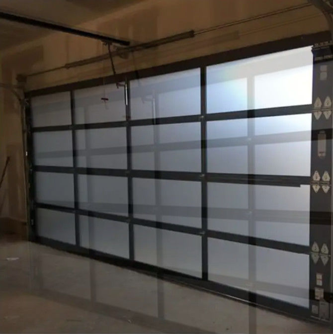 Moderna porta seccional de alumínio manual ou isolamento acústico automático painel branco/marrom/cinzento/preto