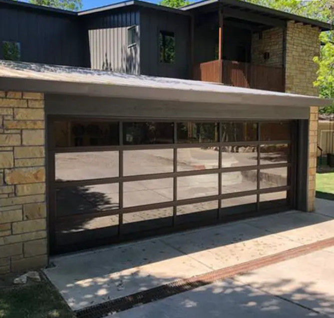 Porta seccional de alumínio revestida de pó branco com isolamento acústico
