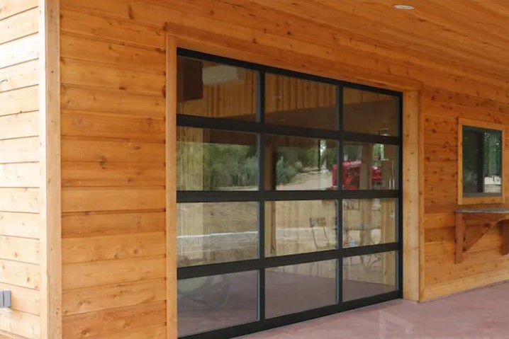 Porta seccional de alumínio de vidro duplo moderno com abertura manual ou automática