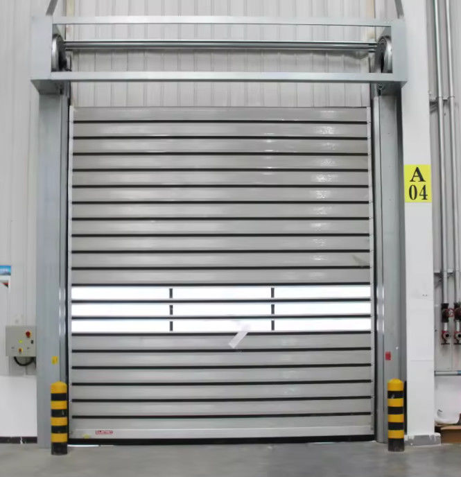 Porta espiral de velocidade controlada por PLC Liga de alumínio Construir 0,8 m/s Velocidade de abertura Porta de rolha industrial de metal