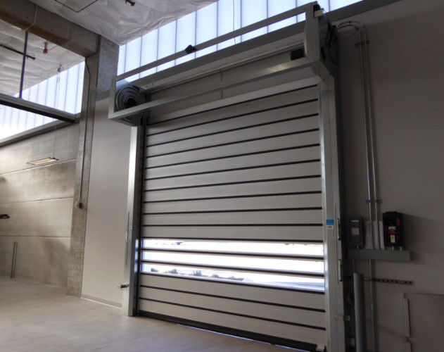 Porta de rolamento em espiral automática industrial de alumínio metálico com isolamento térmico de velocidade de alumínio de liga espiral