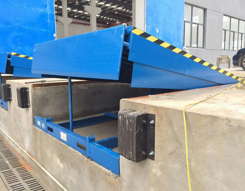 Nivelador elétrico de doca de carga com características de segurança aprimoradas 8t 10t Container ponte de embarque estacionária