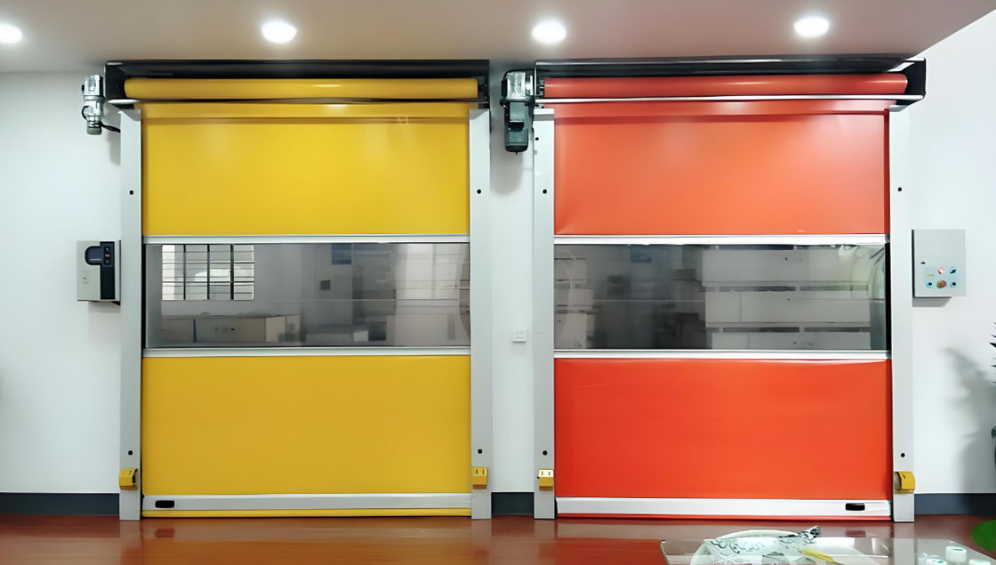 Porta de garagem silenciosa, de alta velocidade, de PVC, com rolda rápida, porta exterior de alumínio personalizada.