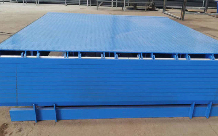 Oficina Automática Dock Plate Dock Door Levelers 25000-40000LBS Design seguro Fonte de energia hidráulica personalizada